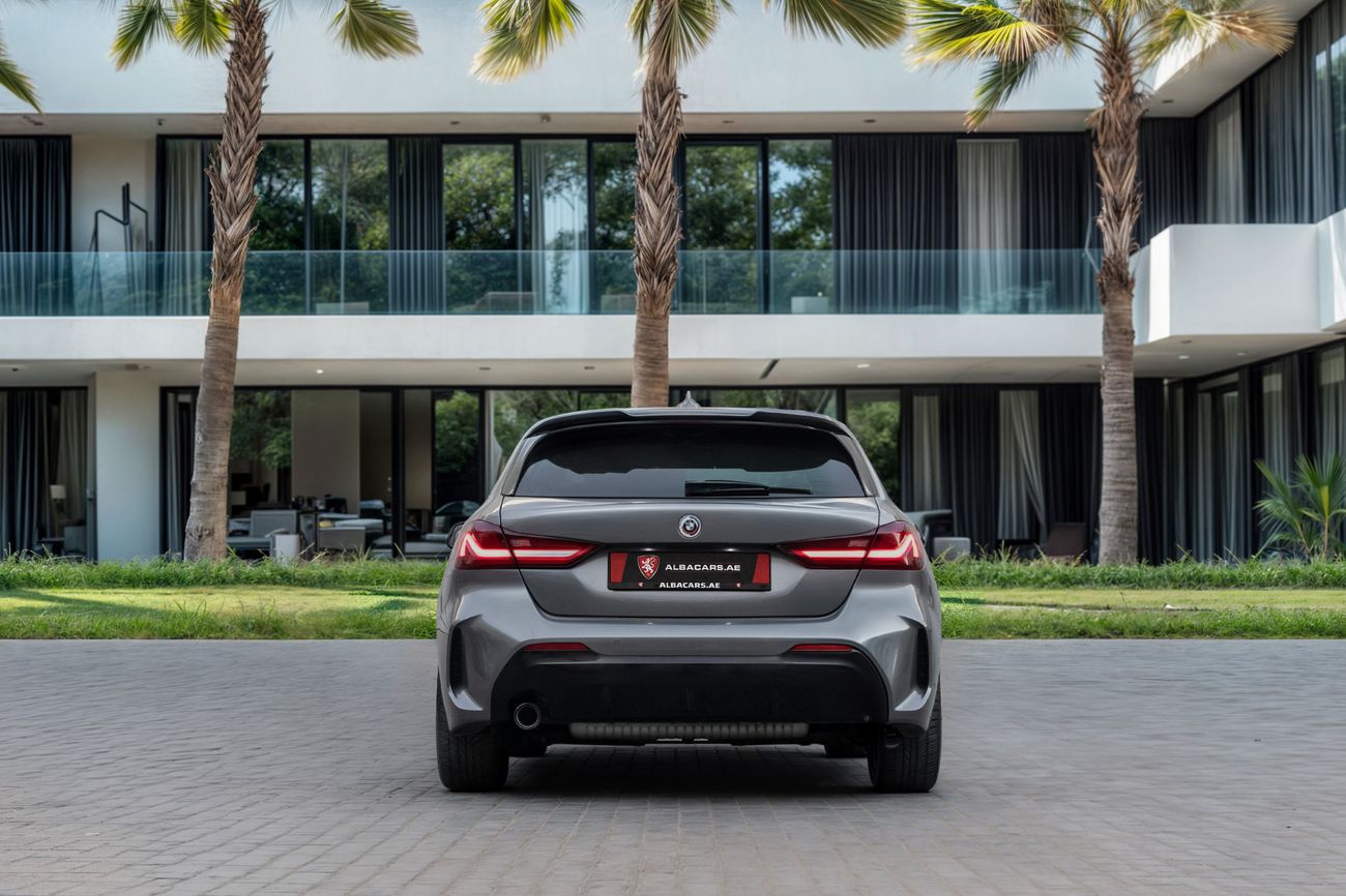 بي أم دبليو 118 118i M-Kit | 1,861 P.M | 0% Downpayment | Impeccable Condition!