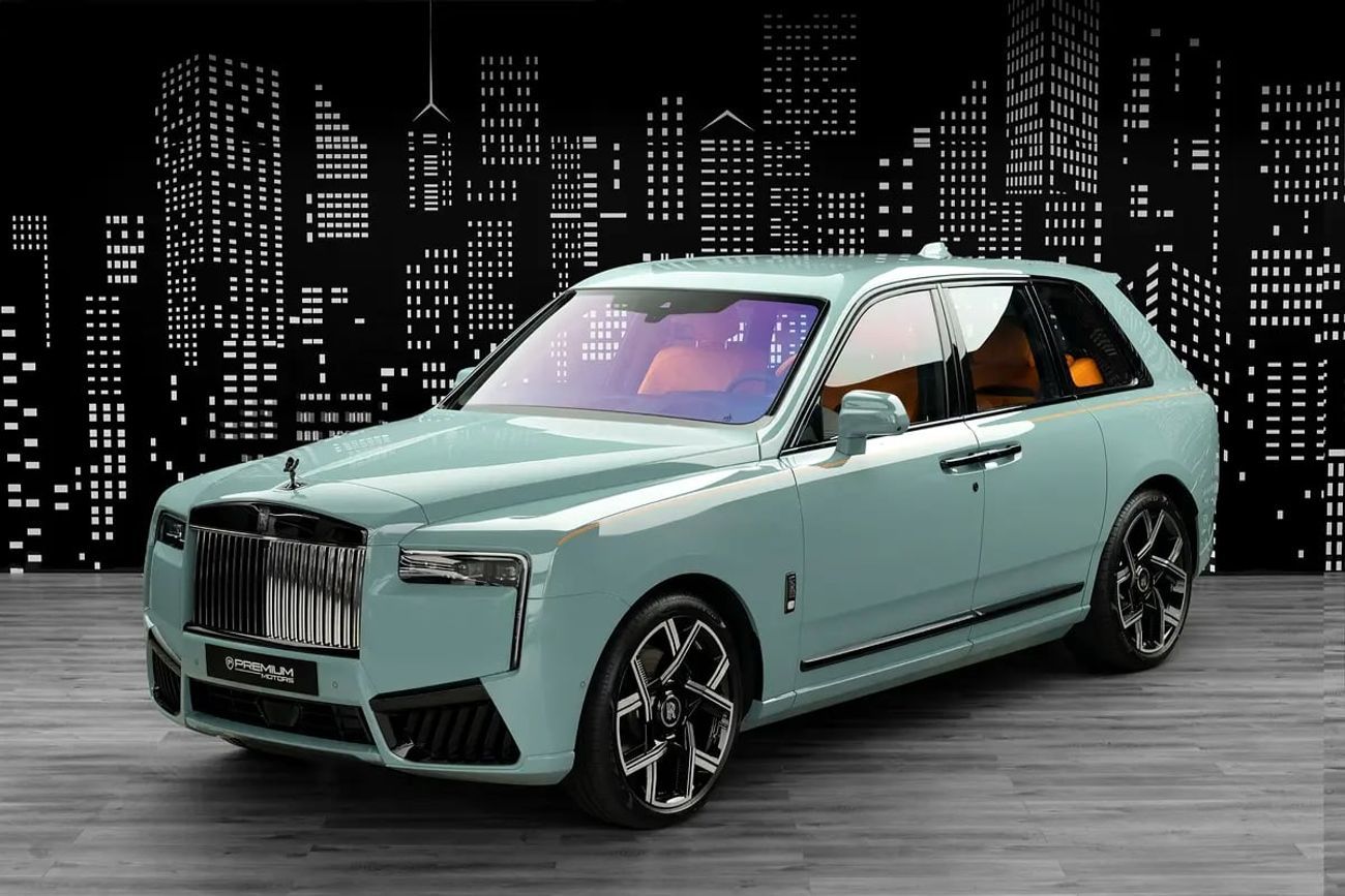 Rolls Royce Cullinan ROLLS ROYCE | CULLINAN BLACK BADGE | GCC SPECS | DEALER WARRANTY + SERVICE CONTRACT
