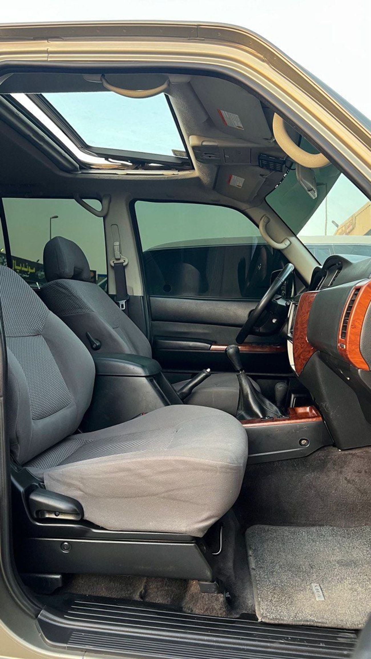 Nissan Patrol Safari Safari 4.8L A/T