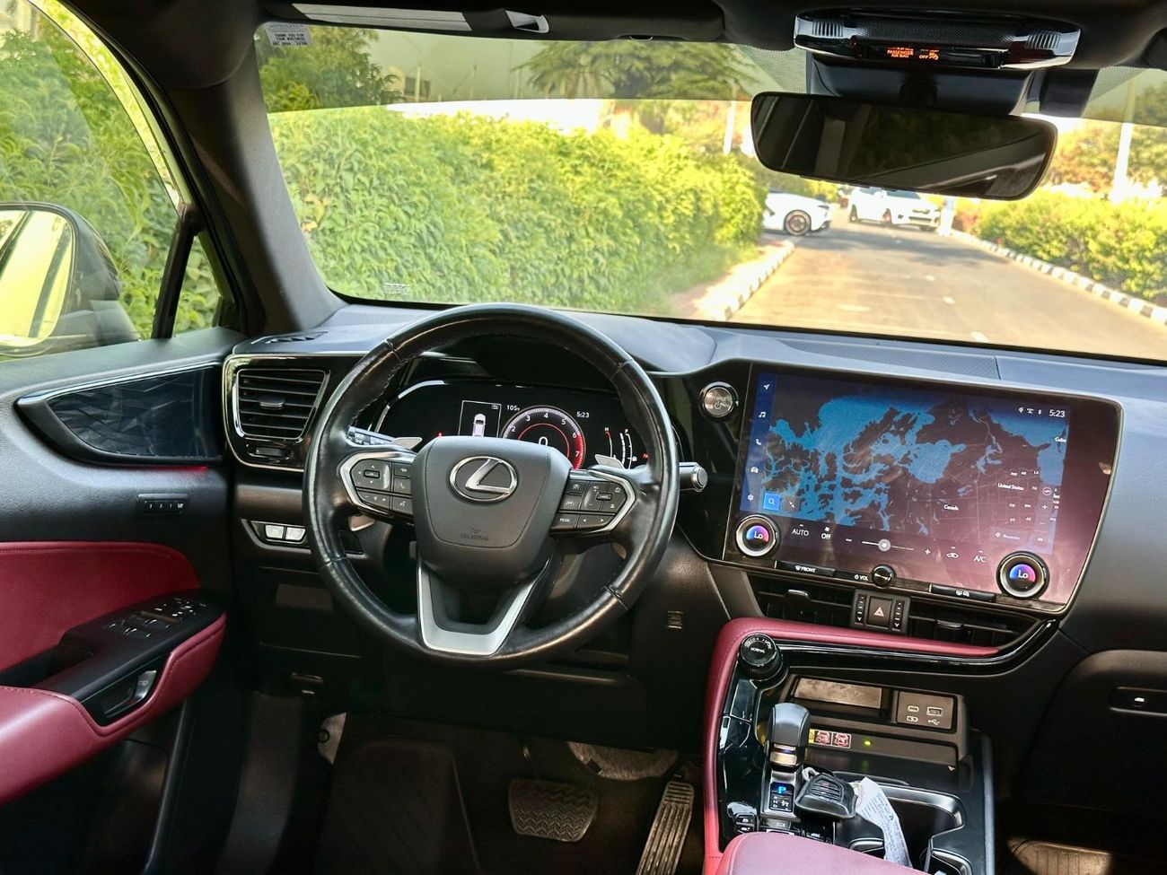 Lexus NX350h Platinum 2.5L