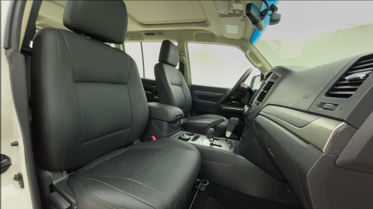 ميتسوبيشي باجيرو GLS HIGHLINE 3 | بدون دفعة مقدمة | اختبار القيادة في المنزل