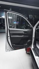 Toyota Hilux GR Sport 4.0L Hilux GR Sport - Saudi Specs 4.0L - 2025