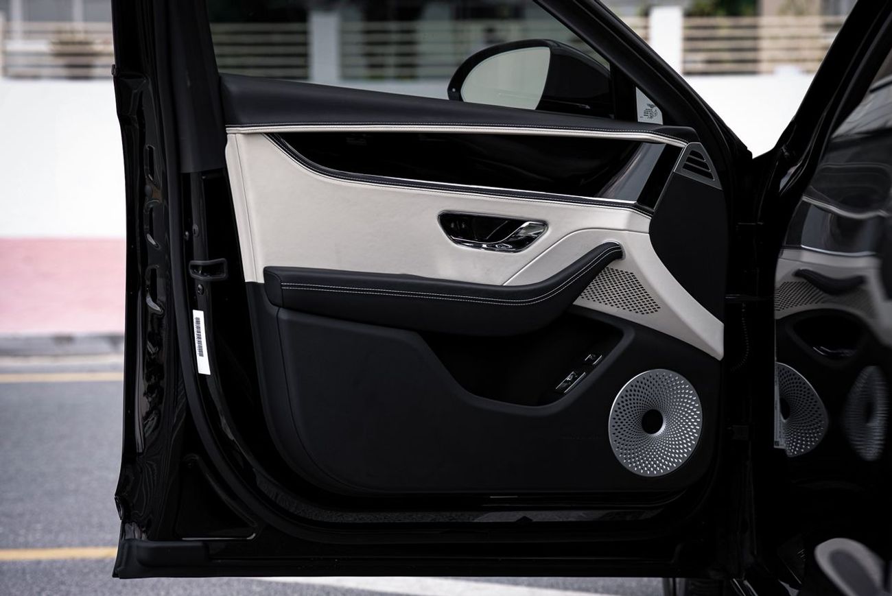 بنتلي فلاينج سبور 4.0T V8