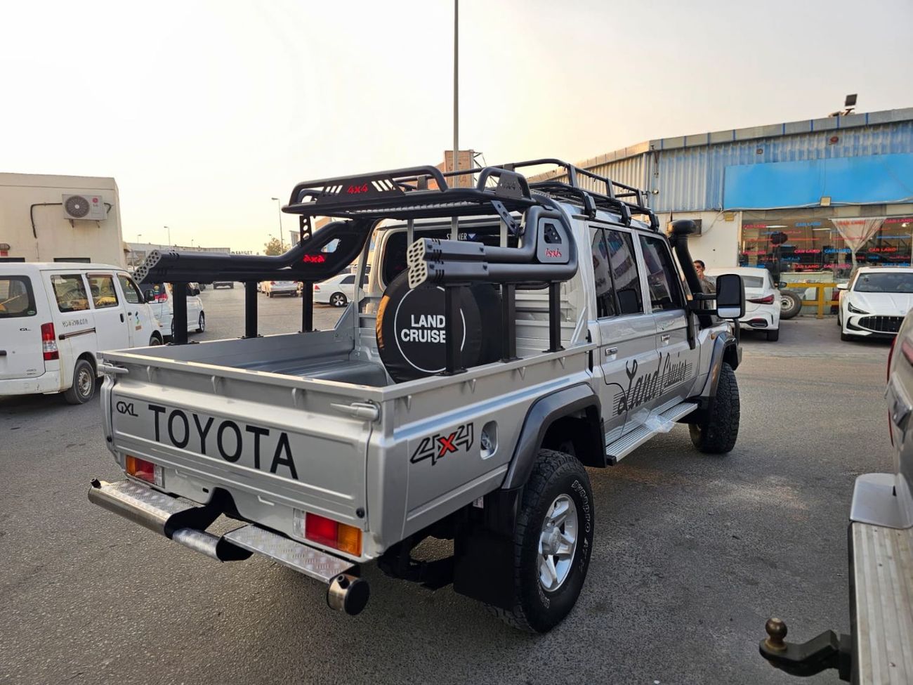 Toyota Land Cruiser Toyota landcruise pickup 2015 Model 4.5L Diesel engine Colour sliver Transmission Manual Interior bl