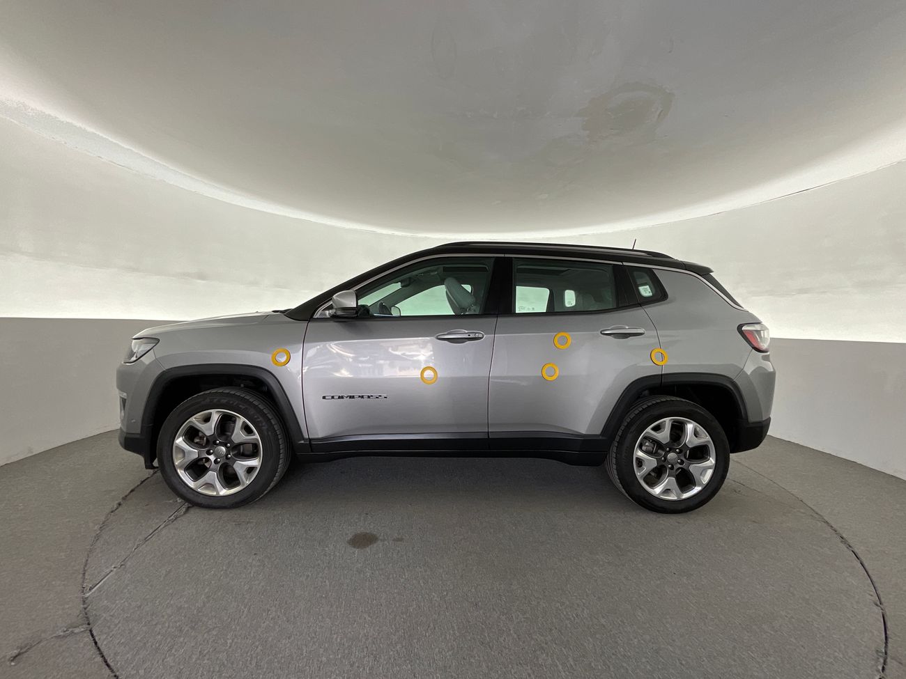 جيب كومباس Limited | شامل الضمان | 0 ﺪﻔﻋﺓ ﺃﻮﻟﻯ