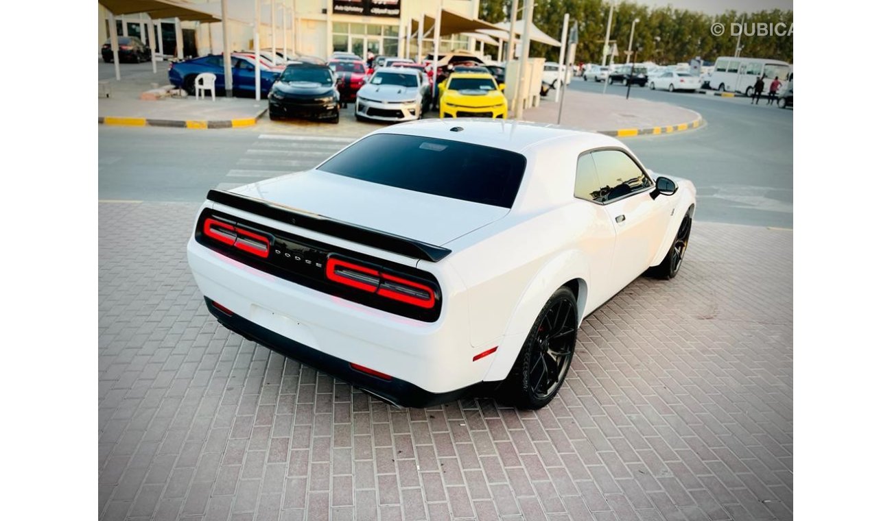 Dodge Challenger R/T Available for sale 1200/= Monthly