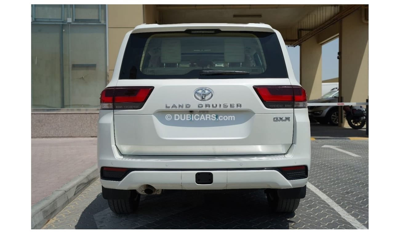 Toyota Land Cruiser 4.0 GXR MODEL 2022 GCC FOR EXPORT ONLY