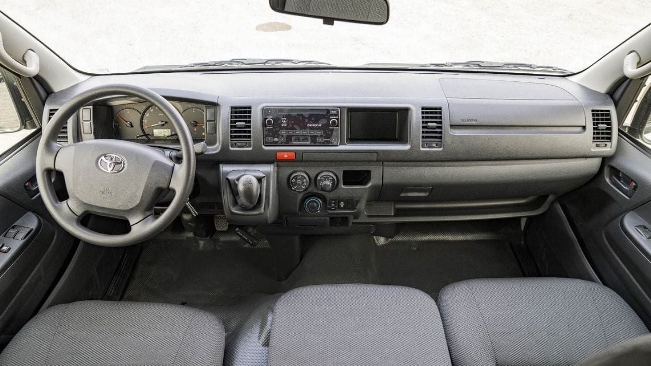 تويوتا هاياس GL TOYOTA HIACE HR 2.7P MT 15 SEATER MY2025 - WHITE