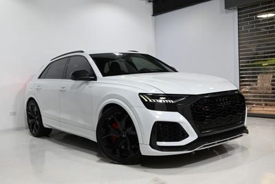Audi RSQ8 STD