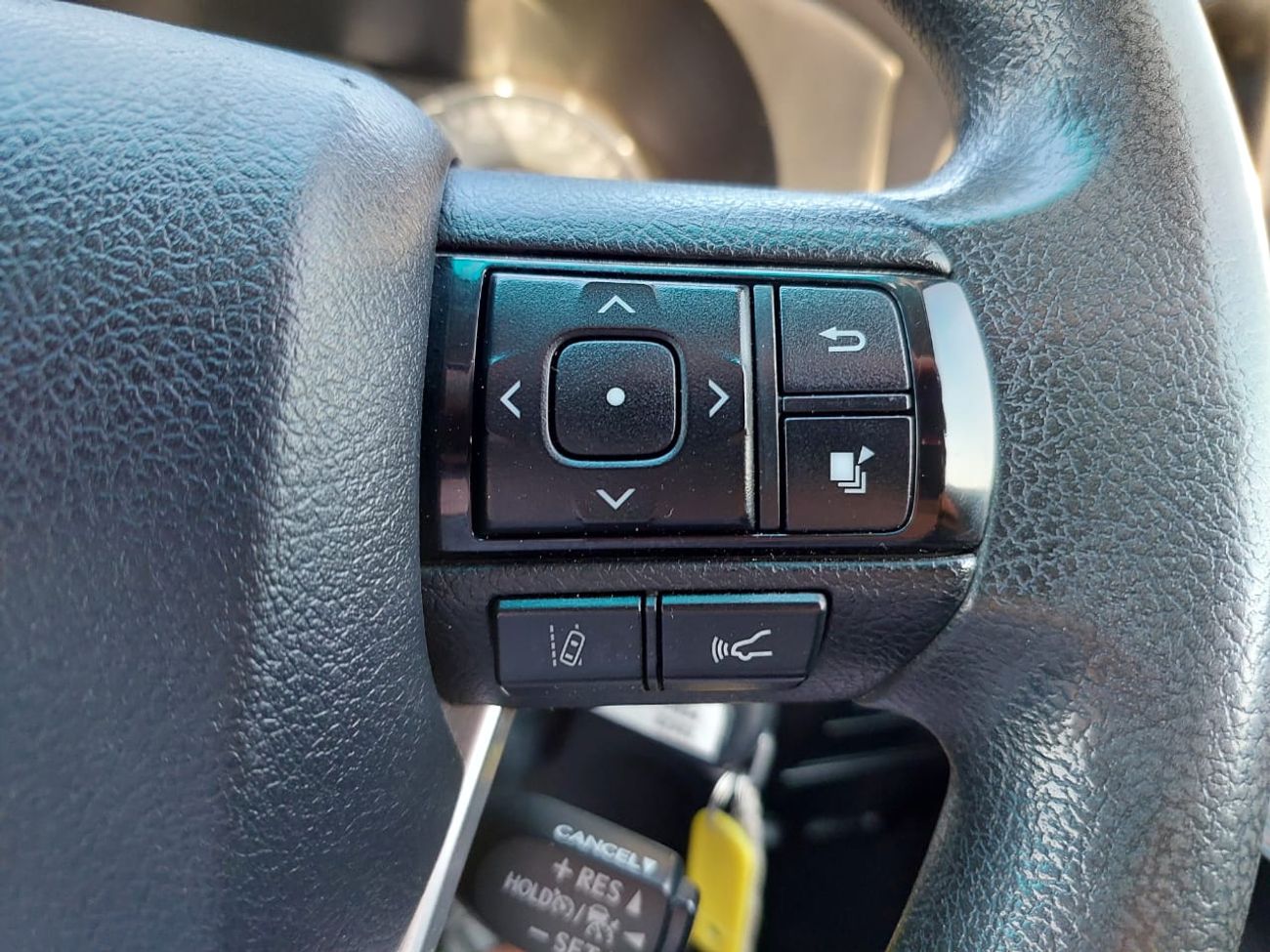 تويوتا هيلوكس TOYOTA HILUX PICK UP RHD 2021 MODEL 2.8 L DIESEL MANUAL(PM262588)