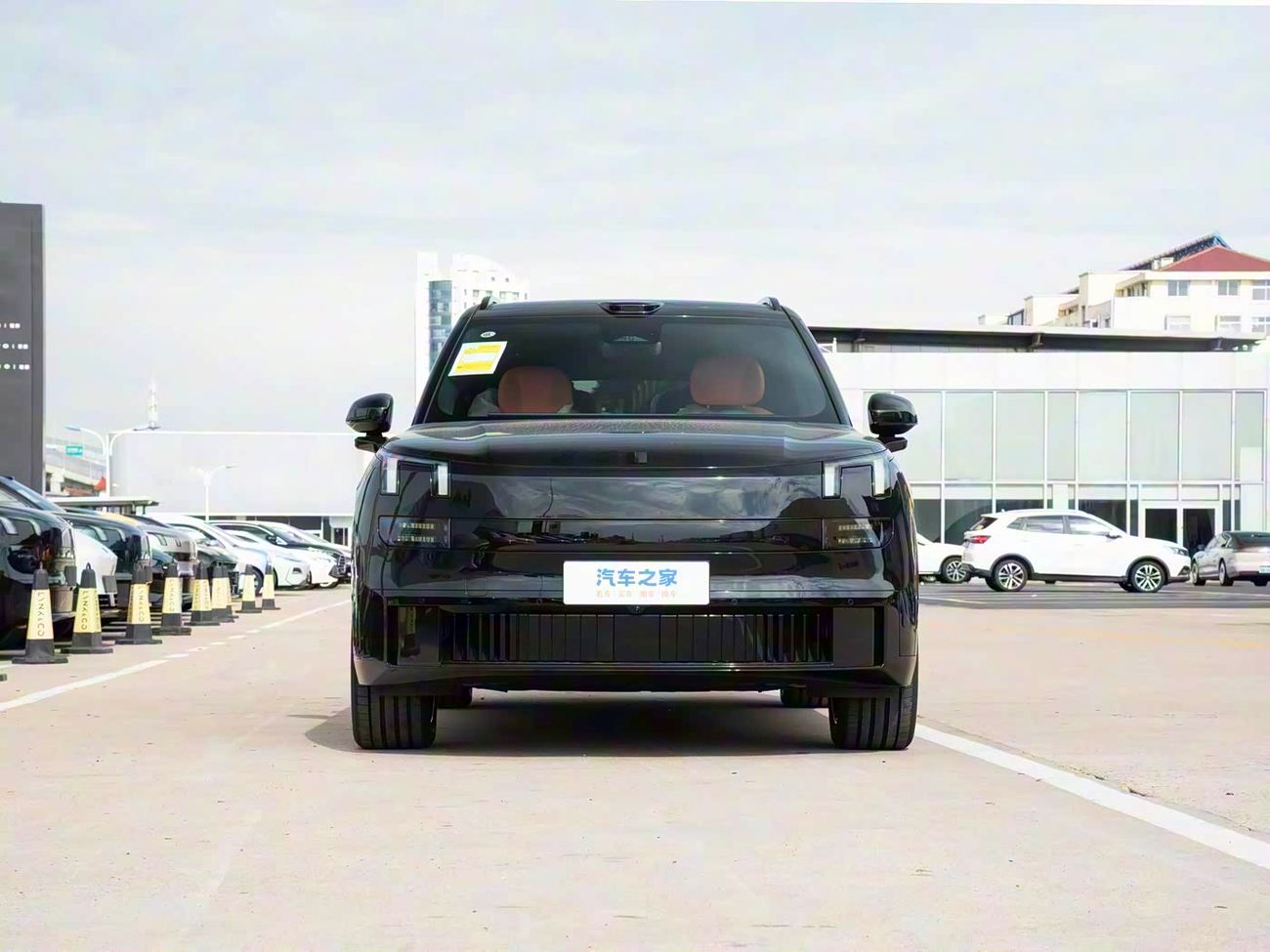 Lynk & Co 900  (EXPORT PRICE）