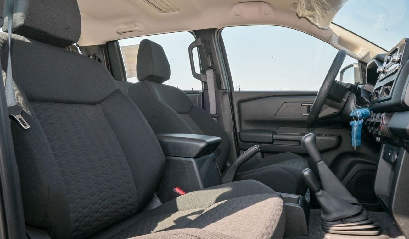 Mitsubishi L200 GLX 2.4L Brand New Mitsubishi L200 For Export 2.4L Petrol GLX M/T| Black/Black |L200-GLX-P-4WD |