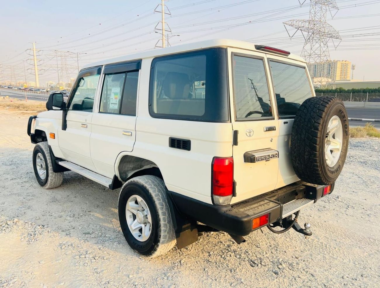 تويوتا لاند كروزر diesel right hand drive 4.5L only for export available