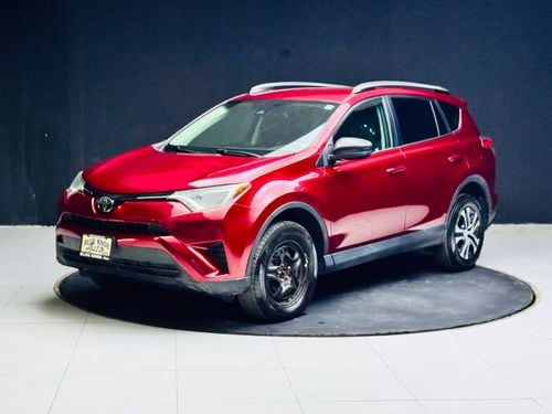 تويوتا راف ٤ LE AWD Perfect inside and out