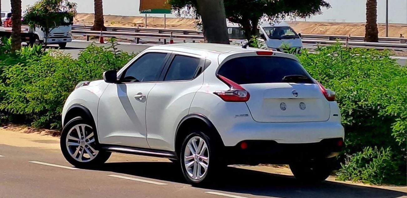 Nissan Juke SV 1.6L 794-MONTHLY FOR 2 YEARS LOAN | GCC SPECS | LCD | CAMERA | GPS | ACCIDENT FREE