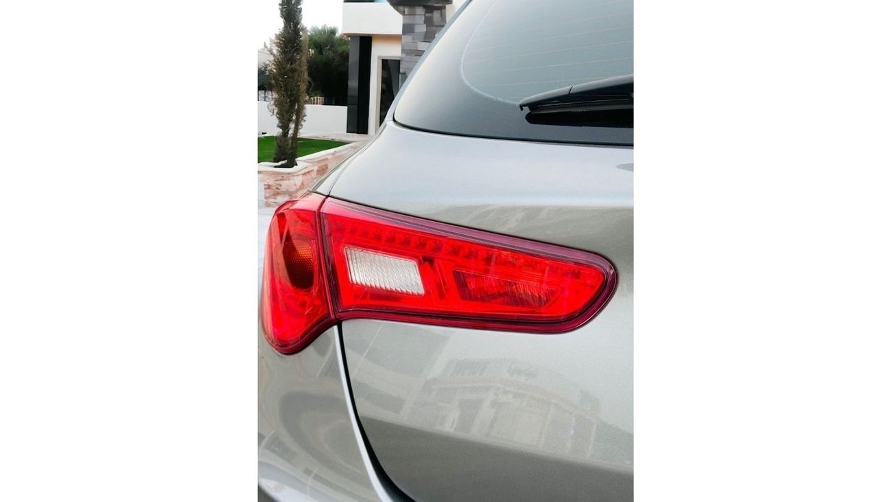 Alfa Romeo Giulietta Veloce AED 710 PM | ALFA ROMEO GIULIETTA 1.8 TC I4 | GCC | 0% DP | WELL MAINTAINED | STYLING EXTERIO