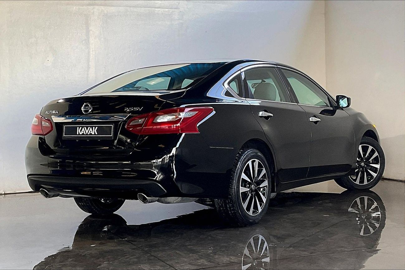 Nissan Altima SV