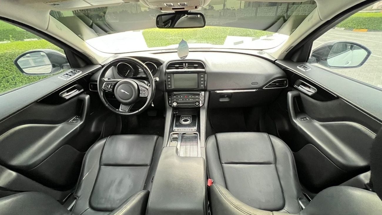 Jaguar F Pace S 3.0L (380 HP)