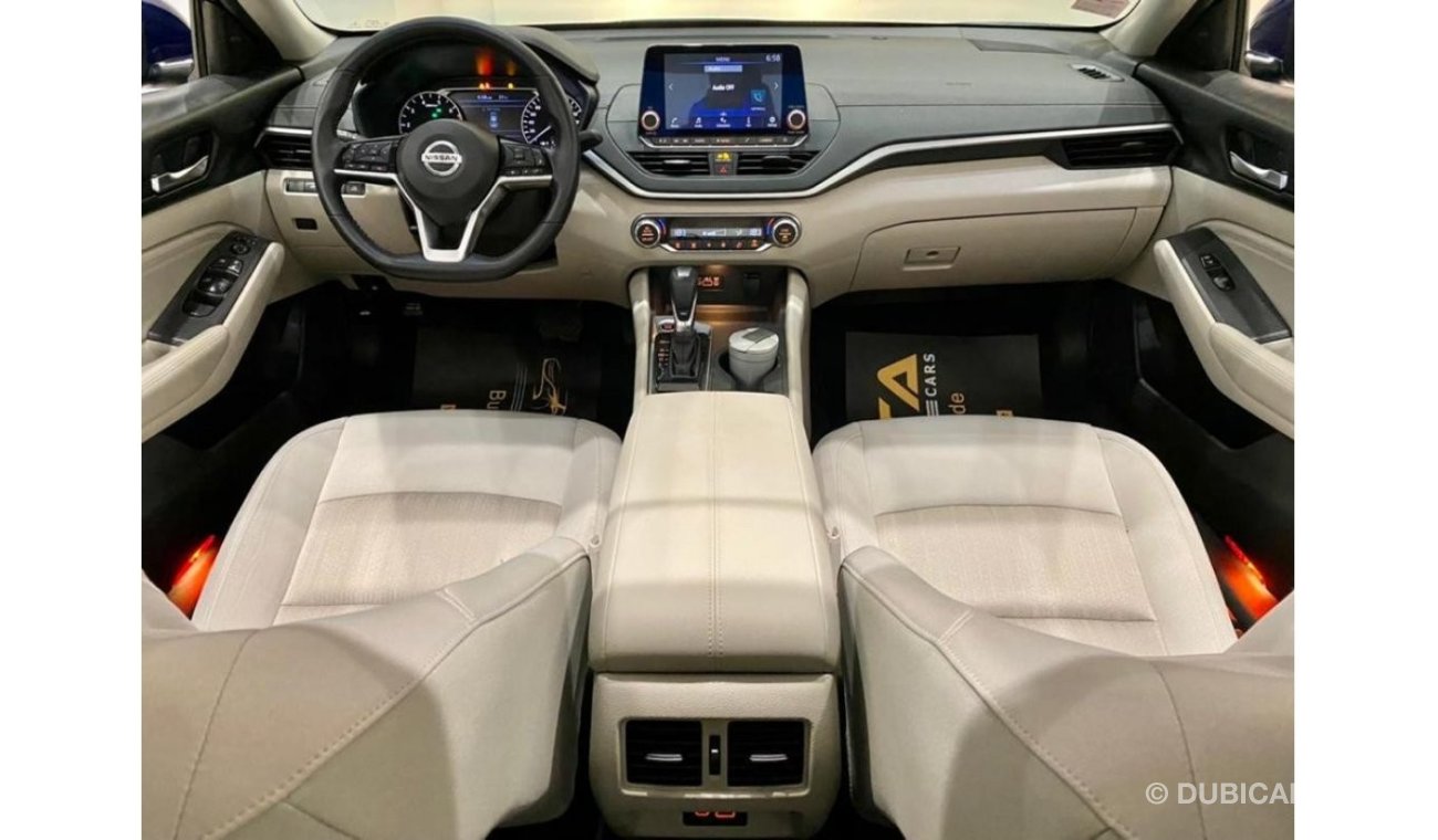 Nissan Altima 2019 Nissan Altima SV, Nissan Warranty, Low KMs, GCC