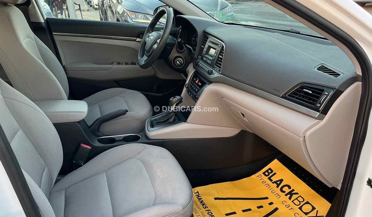 Hyundai Elantra ‏ ‏