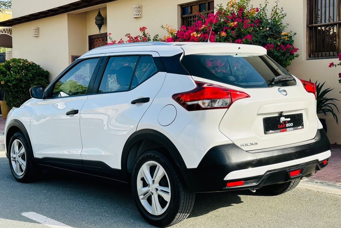 Nissan Kicks S