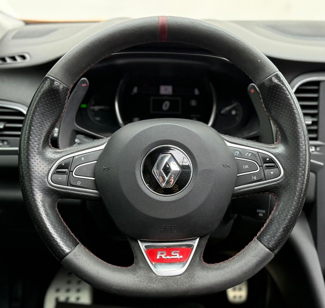 Renault Megane RS Trophy 1.8L 2020 Renault Megane RS Tropy ,Warranty ,Service History ,Excellent Condition, GCC