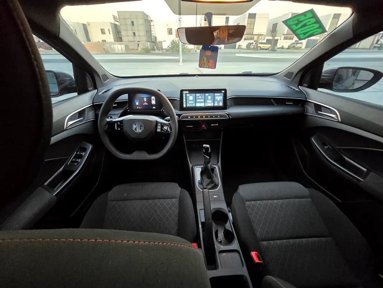 MG C COMFORT GCC Specs