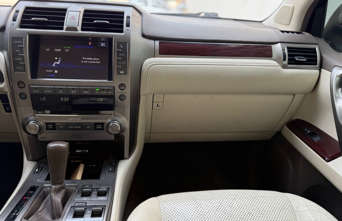 Lexus GX460 Platinum 4.6L ( CYL)