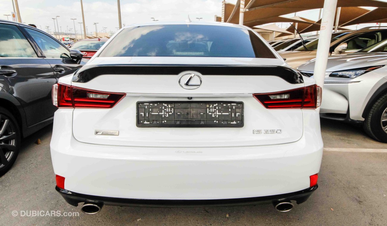 لكزس IS 250 FSport