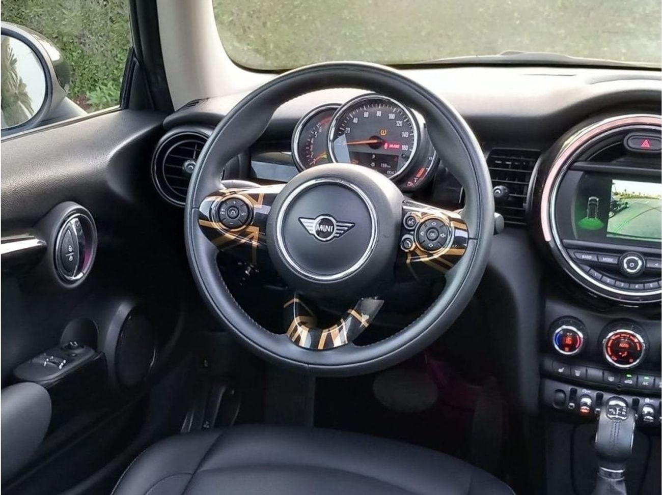 Mini Cooper STD Full option 1.5L
