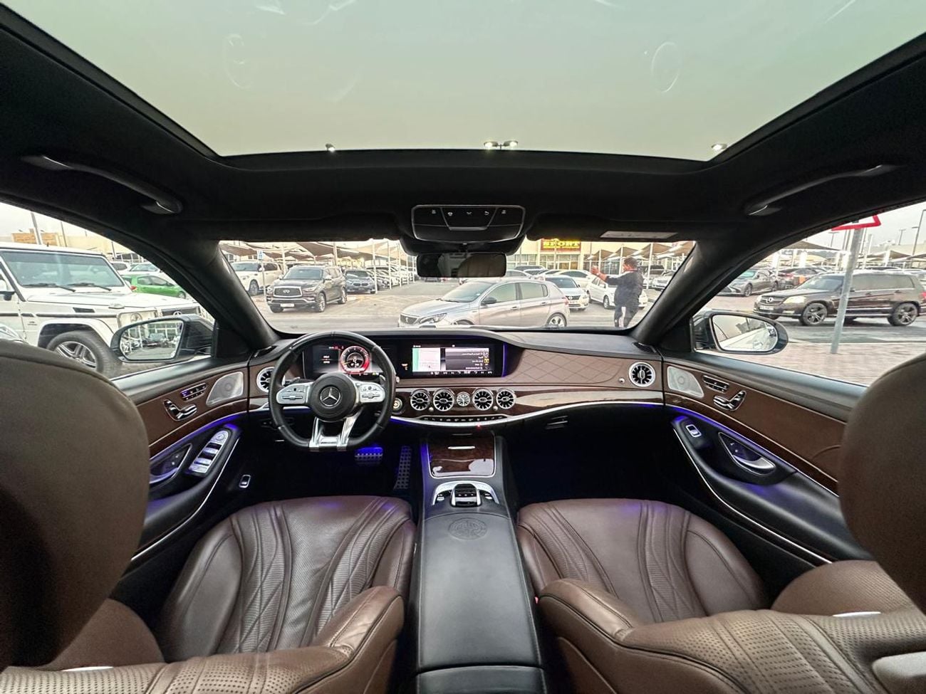 مرسيدس بنز S 63 AMG Std 4.0L (612 HP)