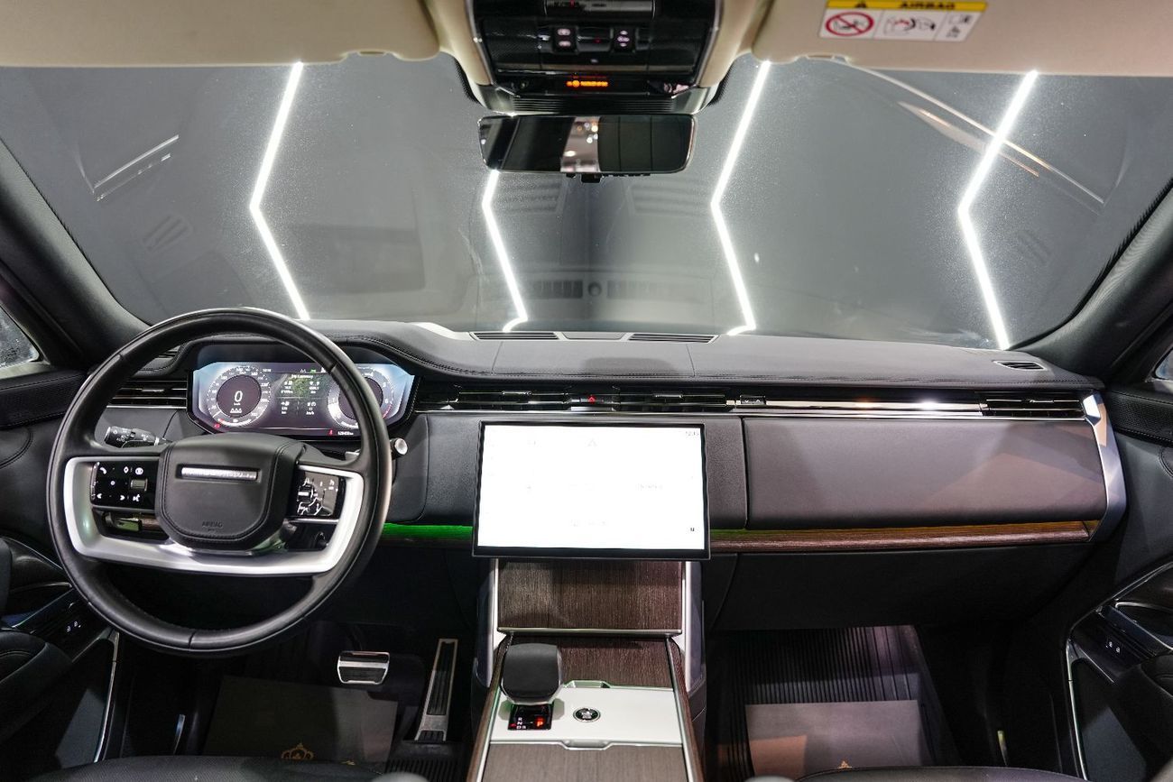 Land Rover Range Rover HSE P400 3.0L Vogue, Panoramic Roof, Dealer Warranty!!