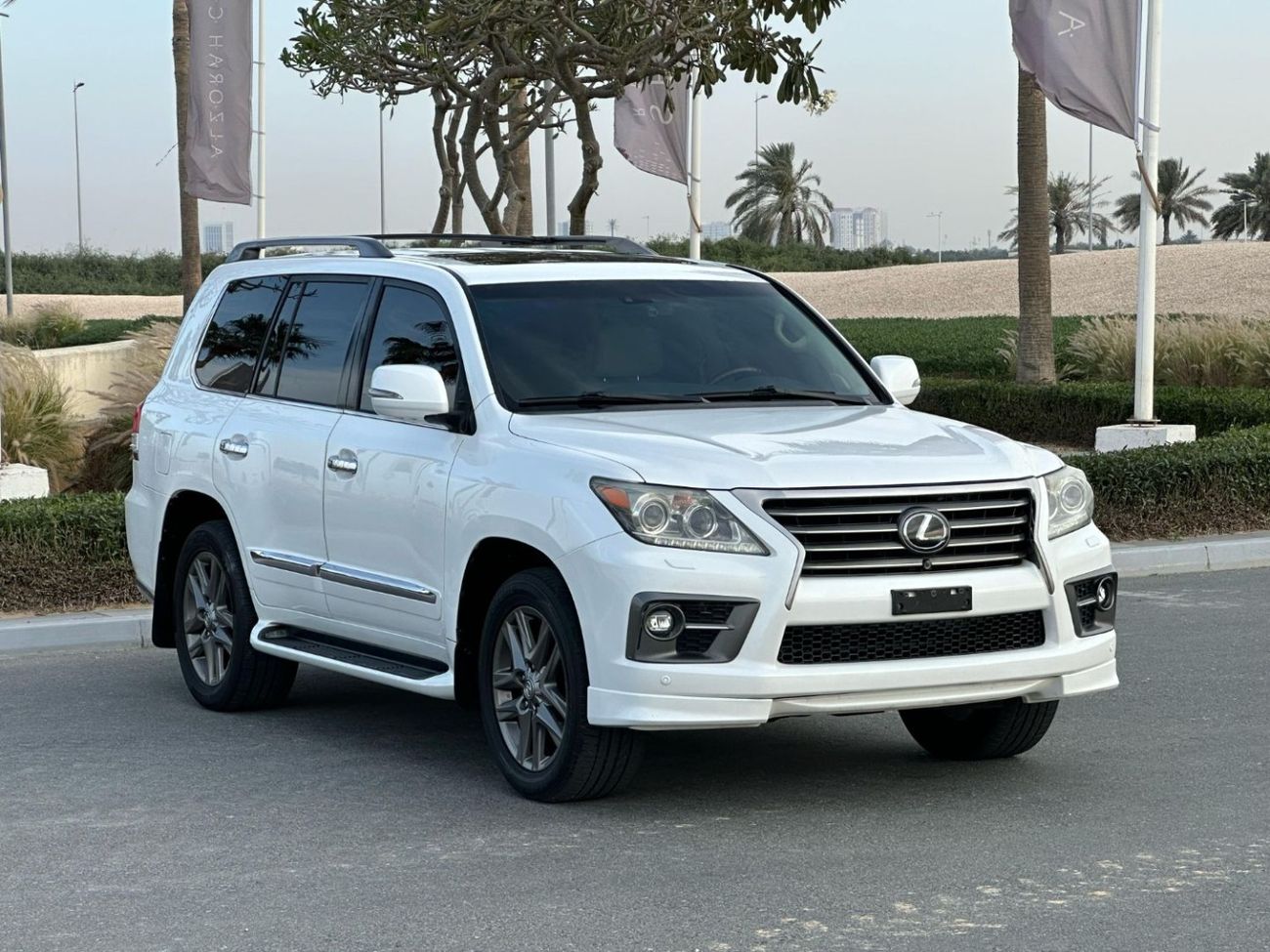 Lexus LX 570 Sport Platinum 5.7L