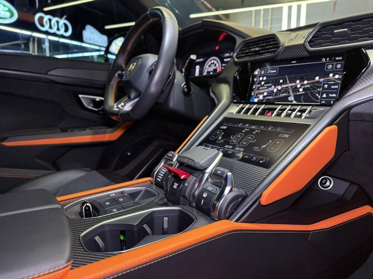 لامبورغيني اوروس STD 4.0T V8