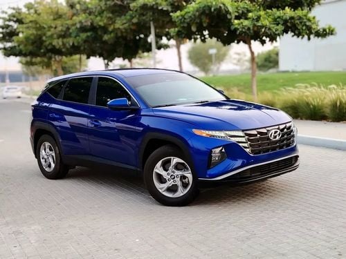 Hyundai Tucson US specs Clean Title With Original Paint Mid Option With Very Low KM