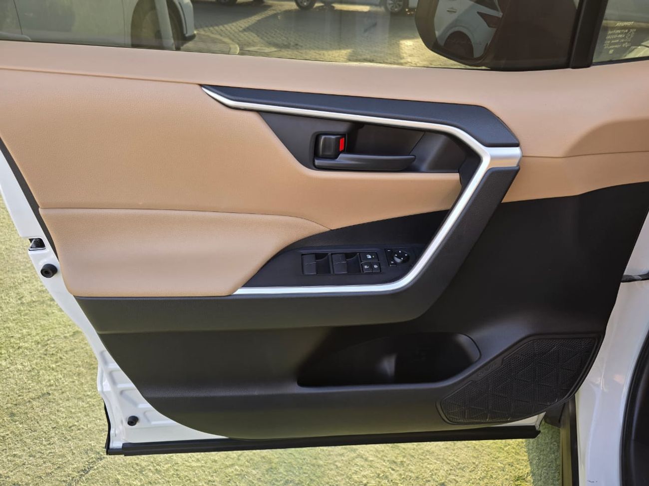 تويوتا راف ٤ EXR 2.5L (203 HP) 4WD TOYOTA RAV4 2020 4X4 GCC 4 CYLINDER ENGINE 2.5L clean car without accident wit