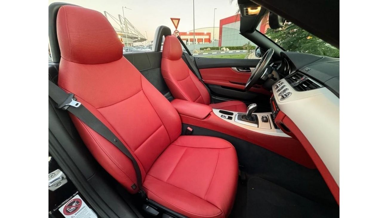 بي أم دبليو Z4 sDrive 18i