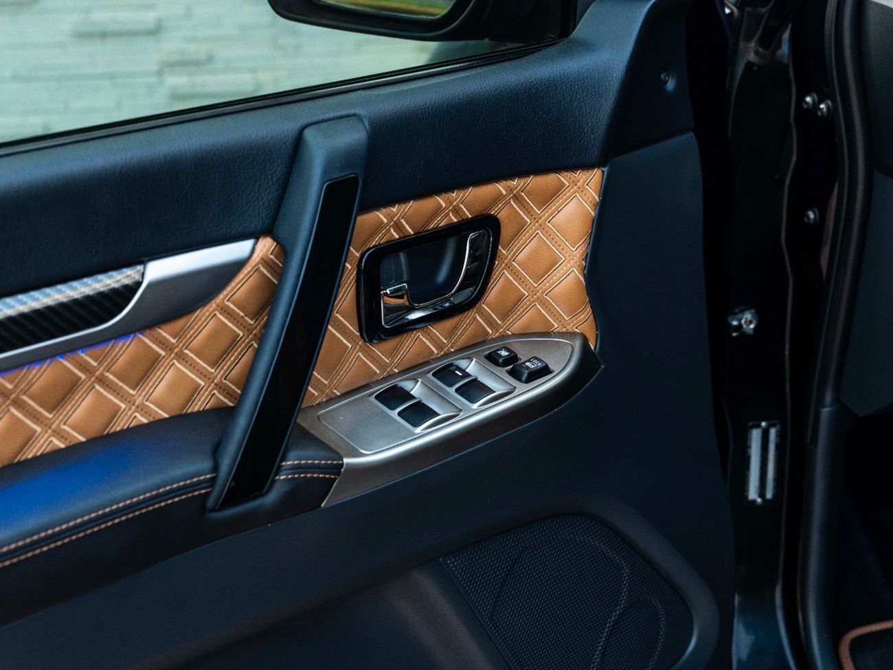 ميتسوبيشي باجيرو AED 2,044 PM • 3.8L SIGNATURE - FINAL EDITION • BRAND NEW • OFFICIAL MITSUBISHI WARRANTY UNTIL 2027