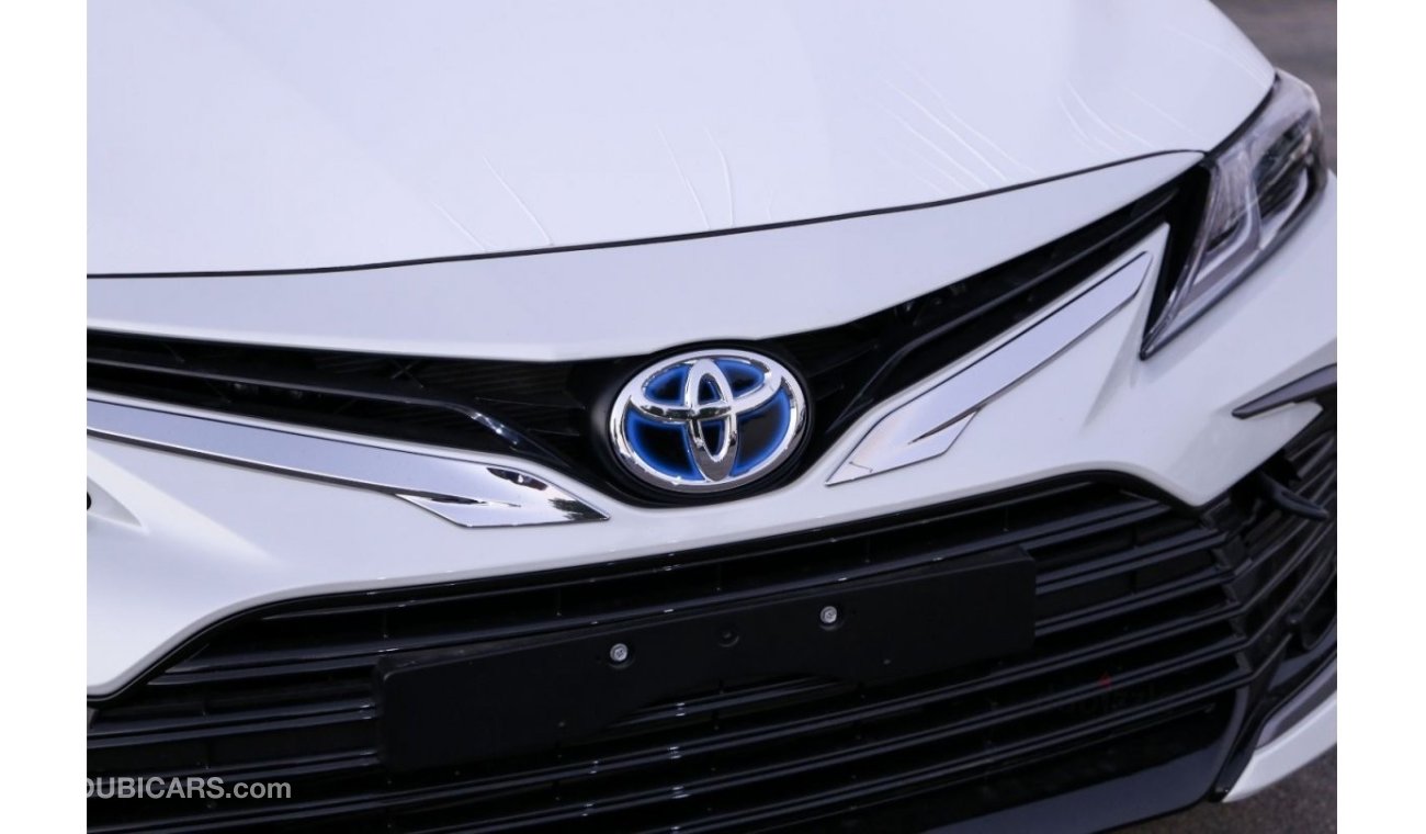 Toyota Camry Toyota Camry 2.5L GLE  Hybrid AT  2021