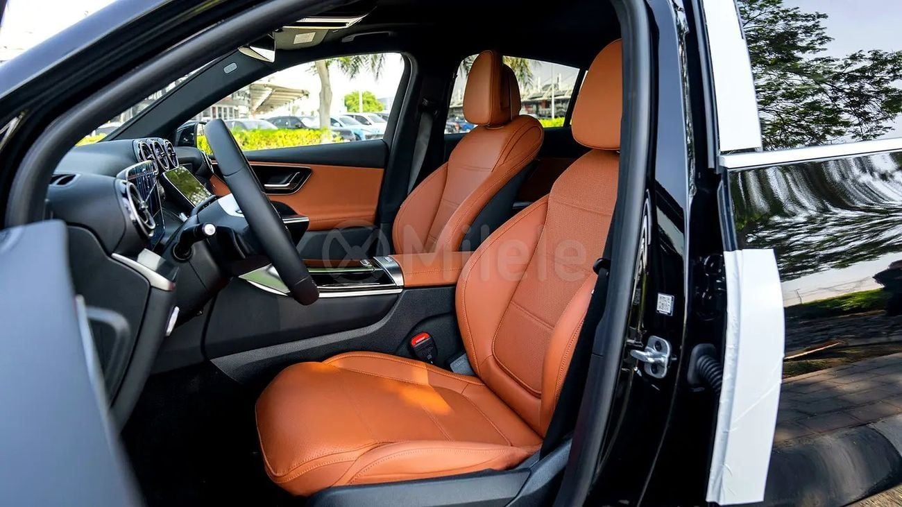 Mercedes Benz GLC200 STANDARD