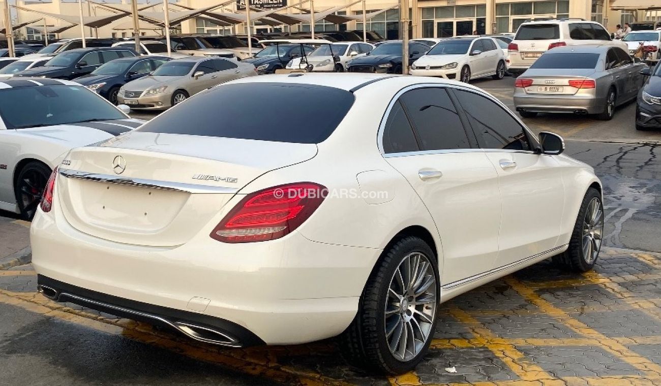 Mercedes-Benz C 300 2.0L V4