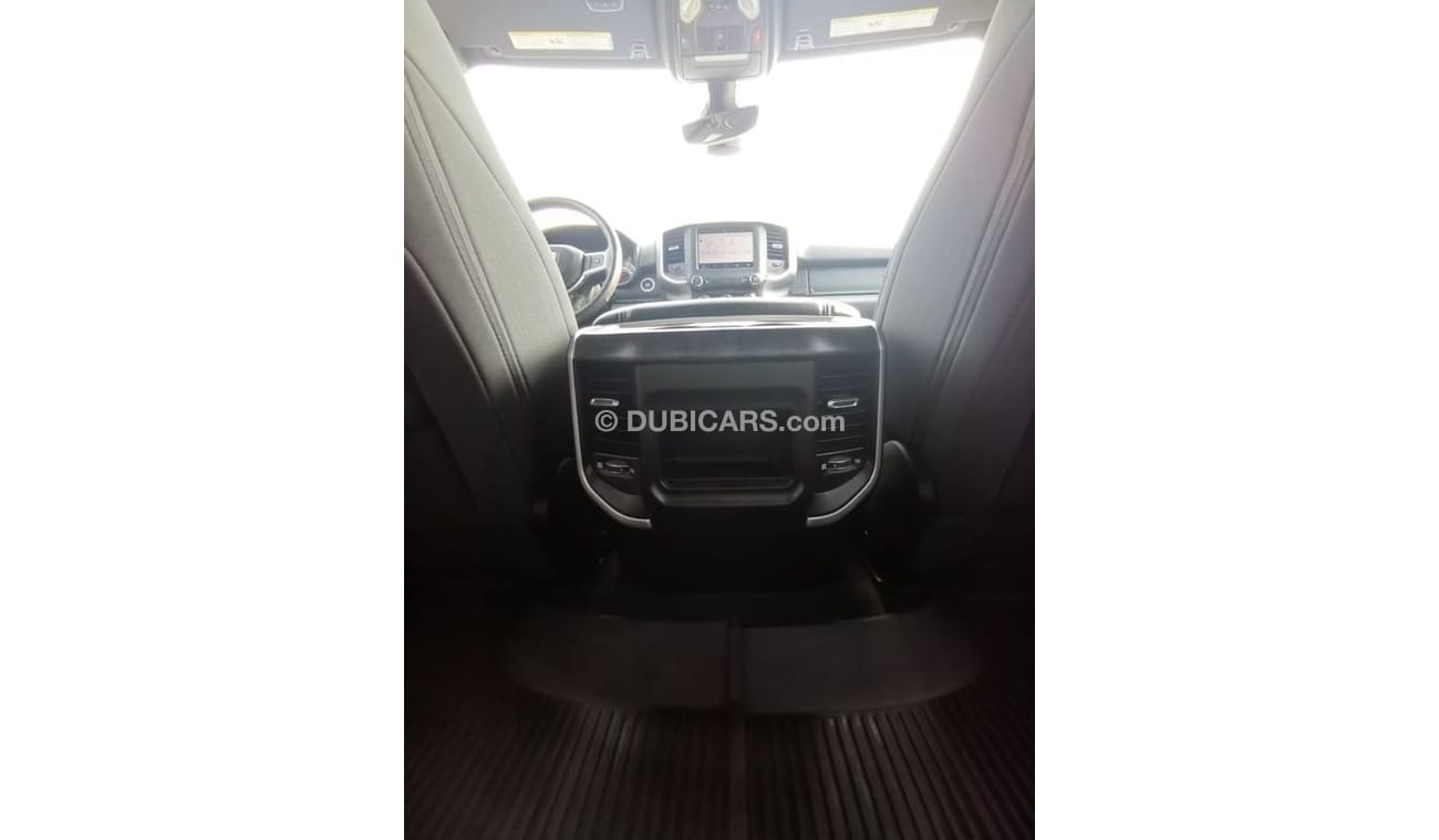 RAM 1500 Dodge RAM Bighorn - 2022 - Black