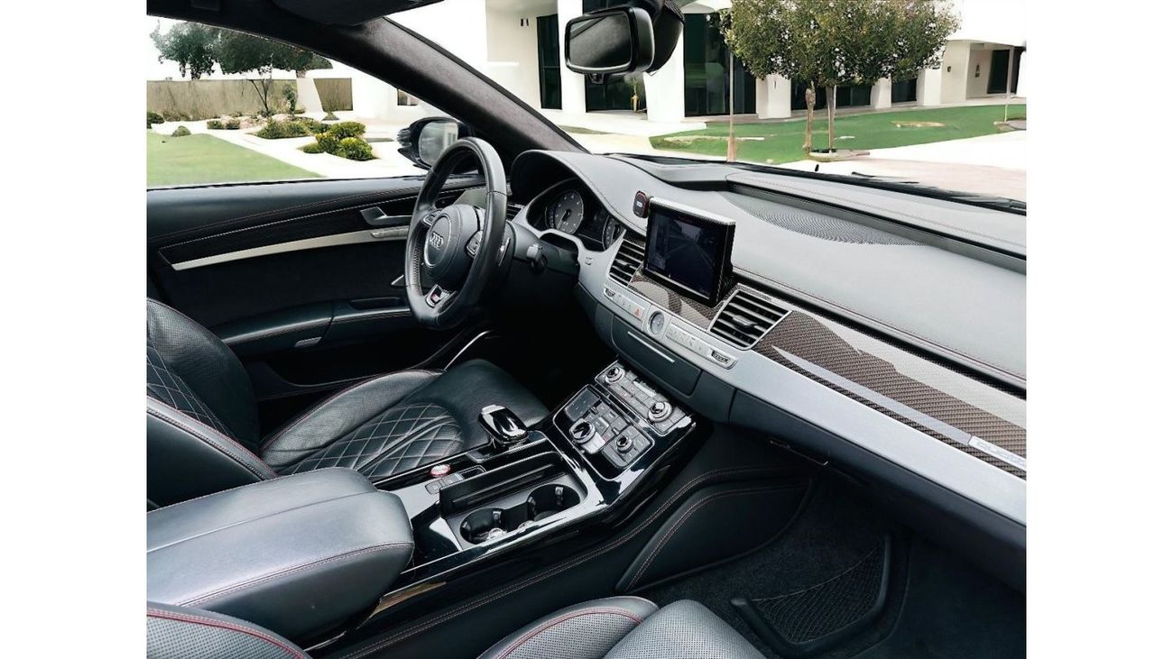 Audi S8 TFSI quattro Plus AED 3,000 EMI | AUDI | S-8 PLUS QUATRO | 2016 | 4.0L | FULL SERVICE HISTORY | 0% D