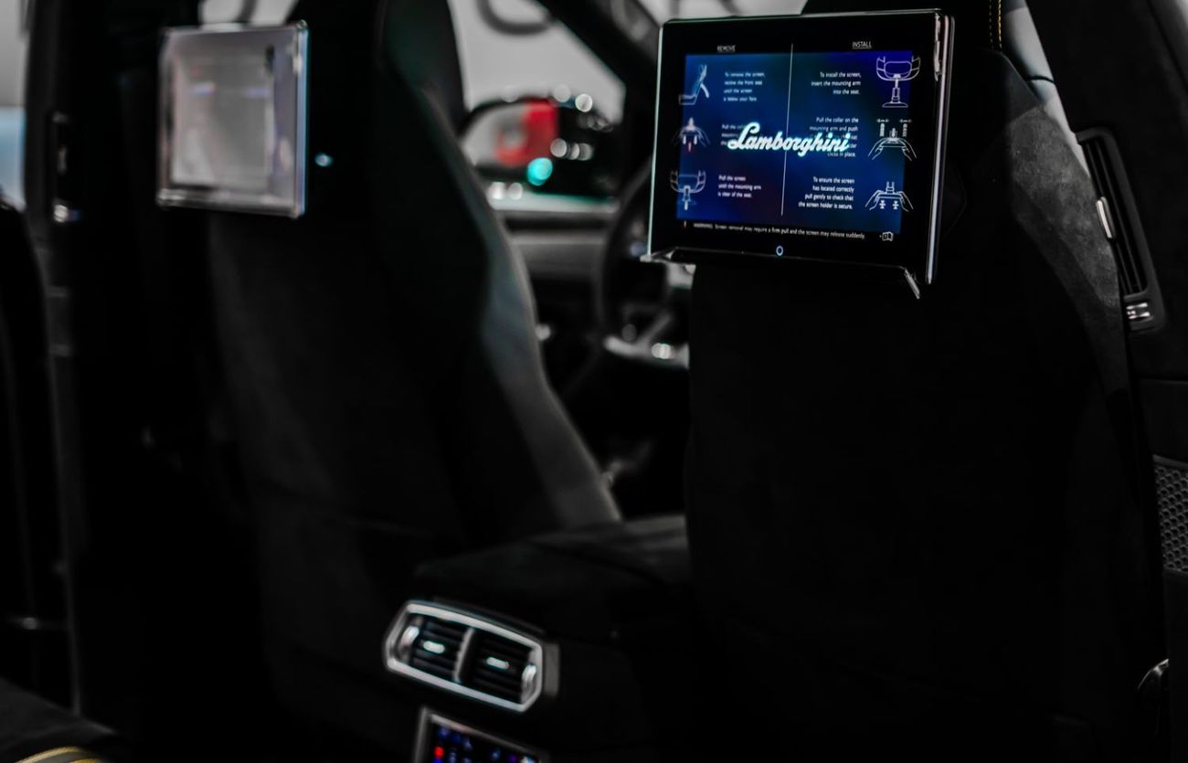 Lamborghini Urus 2023 Lamborghini Urus Performante, 2028 Lamborghini Warranty, 2026 Service Contract Valid, GCC