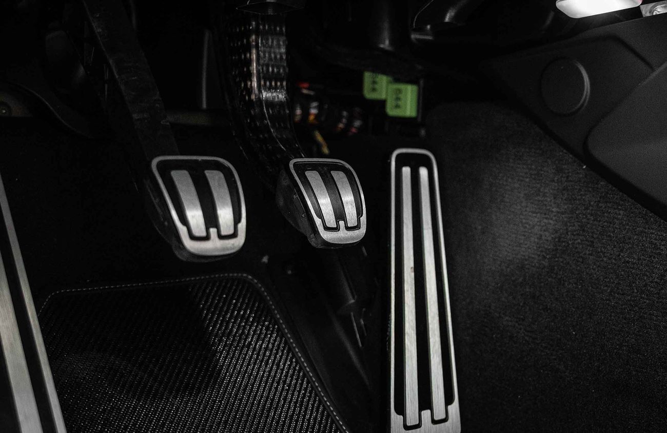 بورش 911 4.0L F-6 Naturally Aspirated Engine