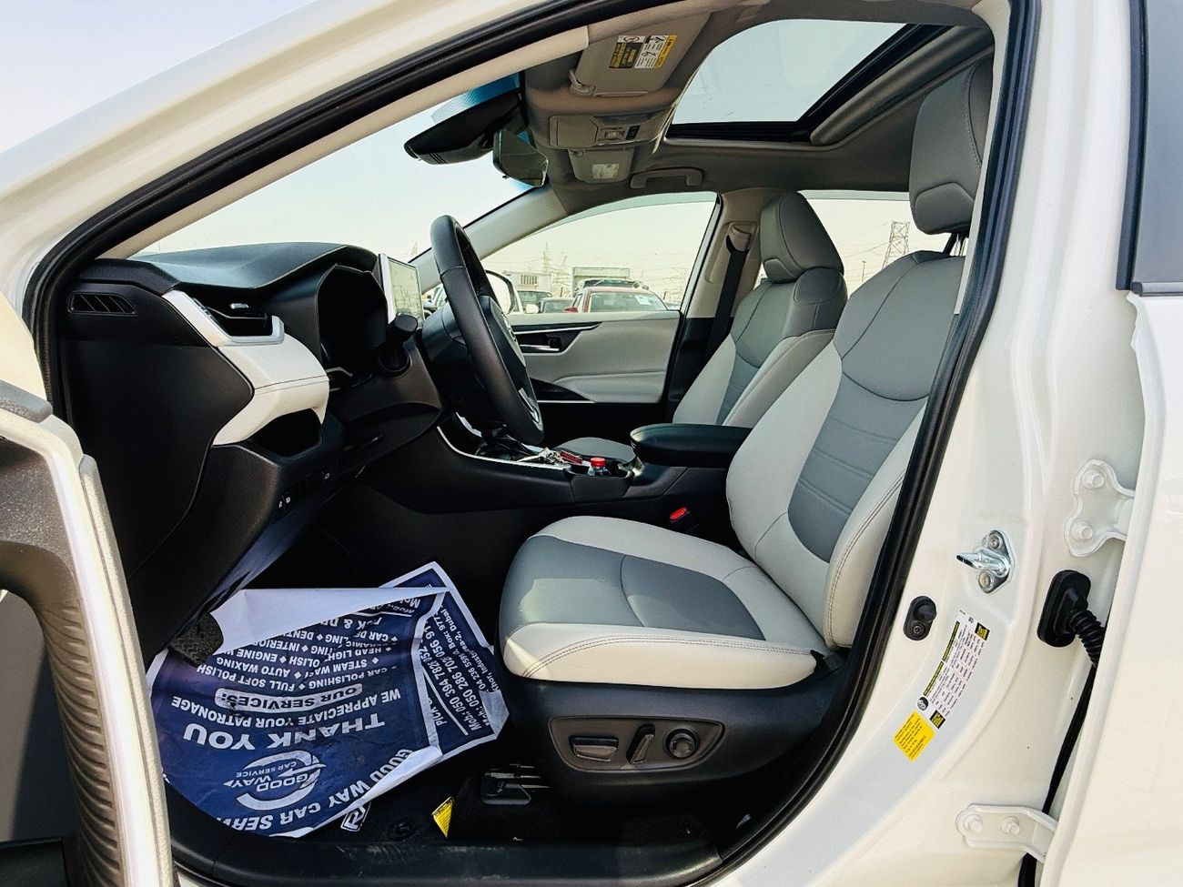 Toyota RAV4 Toyota RAV4 XLE premium