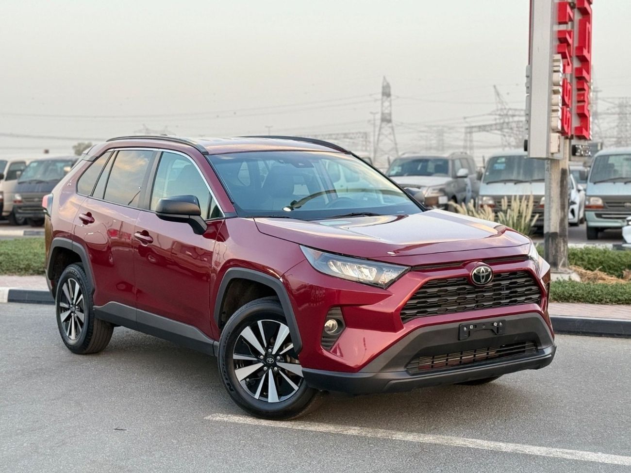 تويوتا راف ٤ 2021 leather seats, rims, rear camera