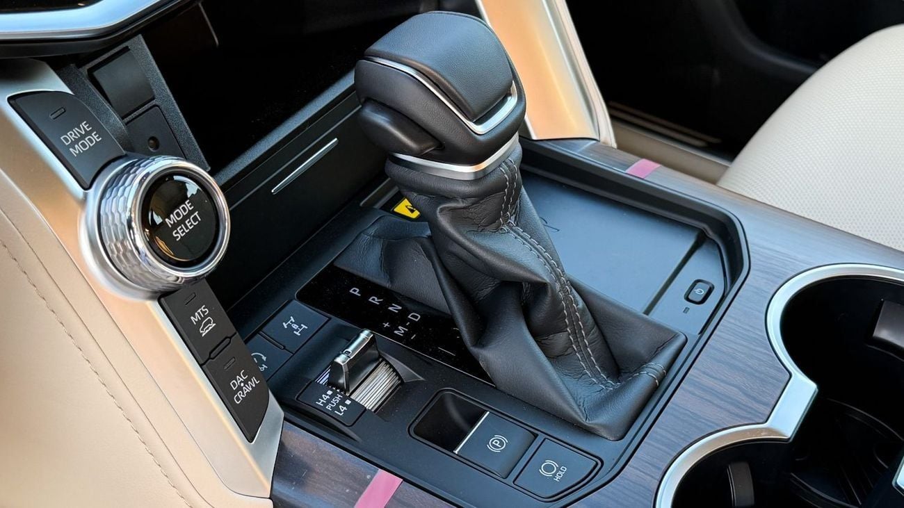 تويوتا لاند كروزر Toyota Land Cruiser GXR - 3.5L TT - Fully Loaded - 2026