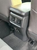 Toyota RAV4 Hybrid XLE 2.5L push start full option