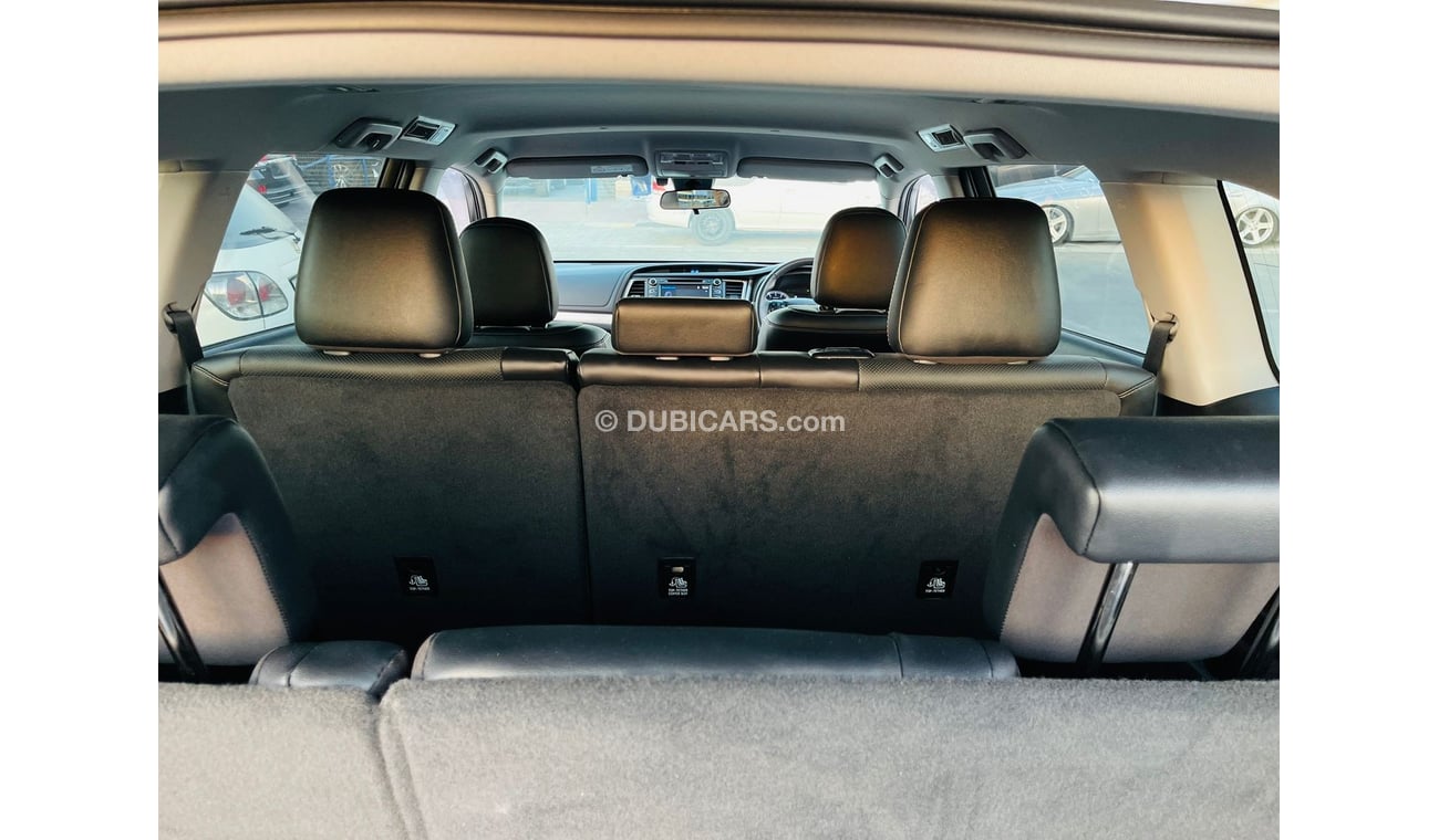 Toyota Kluger Toyota Kluger RHD model 2019 Petrol engine 7 seater for sale from Humera motors car very clean and g